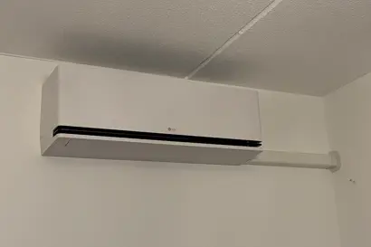 lg-ai-air-special-binnenunit-slaapkamer-installatie-danielle.jpg .jpg