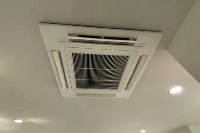 panasonic-cassette-airco-binnenunit-kapsalon-installatie.jpg .jpg