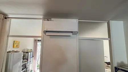 Toshiba Seiya binnenunit op muurtje tussen keuken en slaapkamer – Goirle.jpg