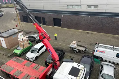 hijswerk-beddenwinkel-toshiba-aircos-climaservice-brabant.jpg .jpg